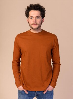 Longsleeve Modell: Aroon GOTS