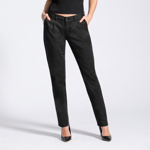 Business-Chino Modell: Linda