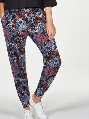 Hose Modell: Dashka Zambaco