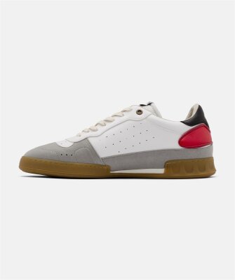Sneaker Alder