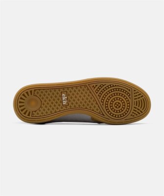 Sneaker Alder