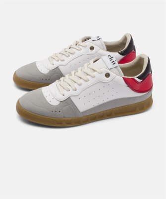 Sneaker Alder