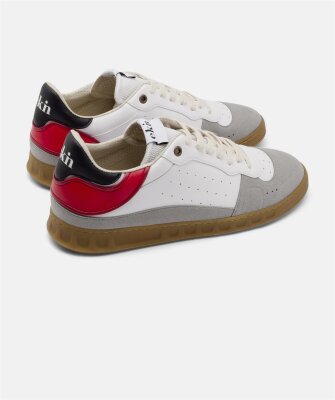 Sneaker Alder