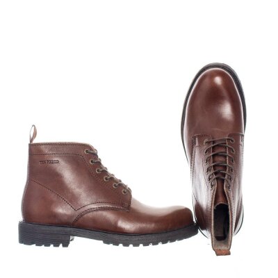 Schn&uuml;rboots Bertil gef&uuml;ttert