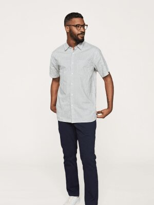 Chino Hose Modell: Micah