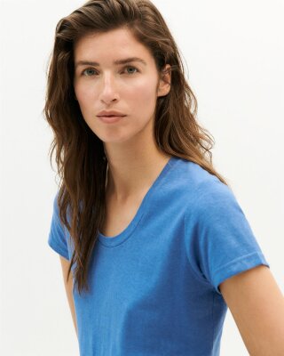 T-Shirt Modell: Hemp Regina