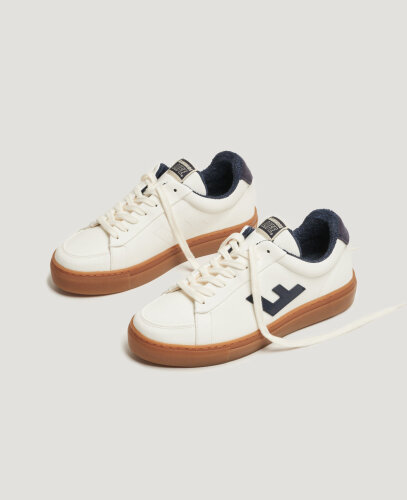 Sneaker Modell: Classic 70s White Navy Caramel