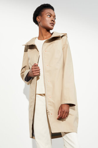 Coat Modell: Risana